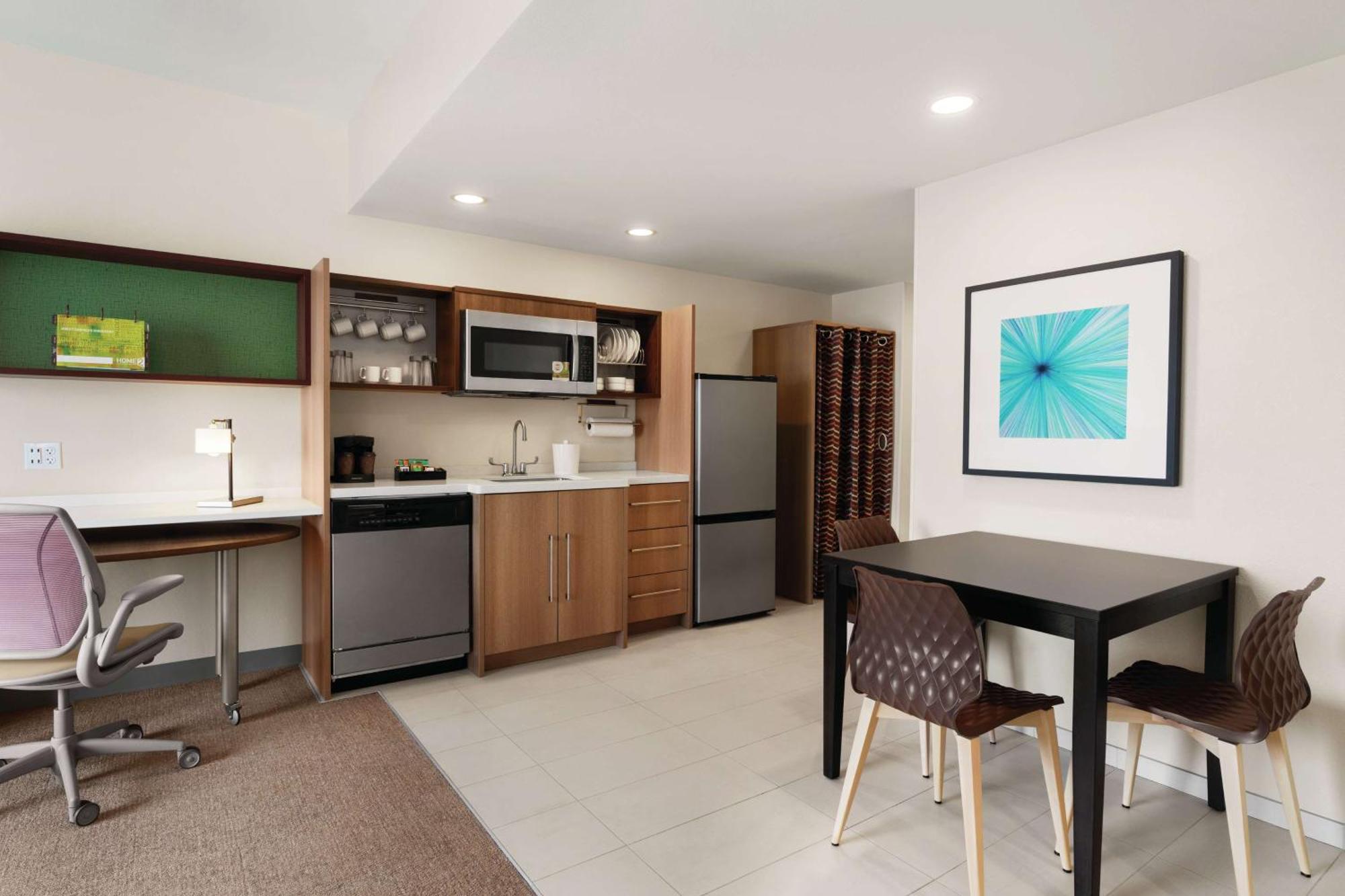 Home2 By Hilton 3*