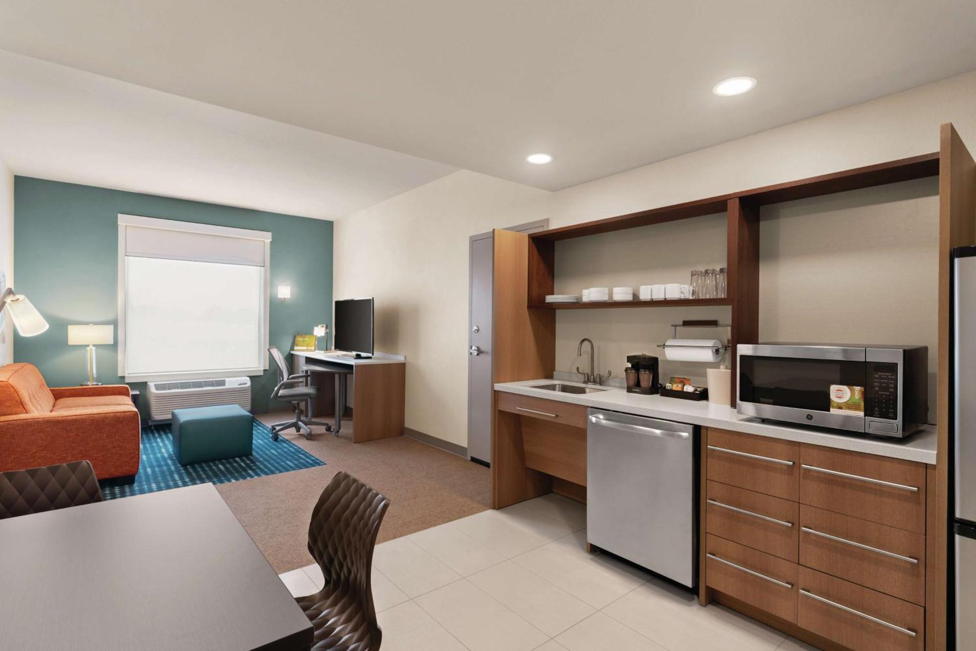 Home2 By Hilton Lancaster