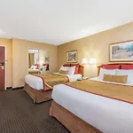 Lancaster Suites