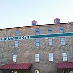 Lancaster Arts Hotel
