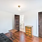 Roomy Lancaster Home Walk To Dtwn And Hospital