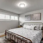 New Cozy Home Near Outlets & Amish Country