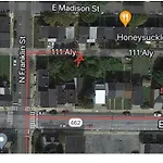 Luxe On Walnut/King Bed/Off St.Parkin/30 Days Stay