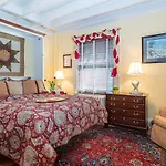 King\'S Cottage Bed & Breakfast