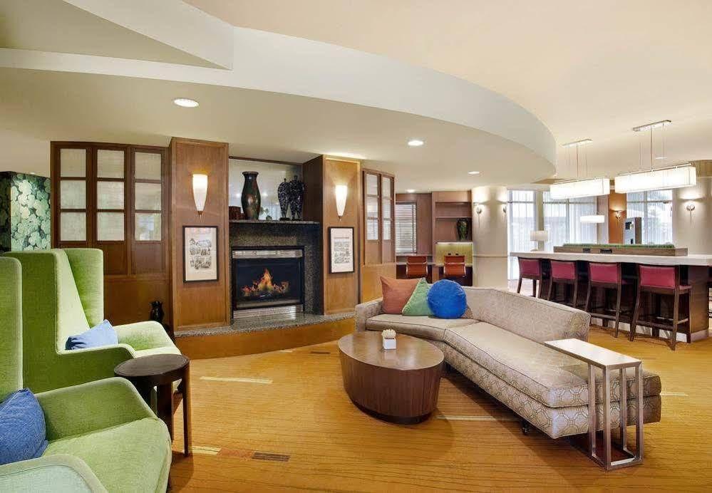 Courtyard Hotel