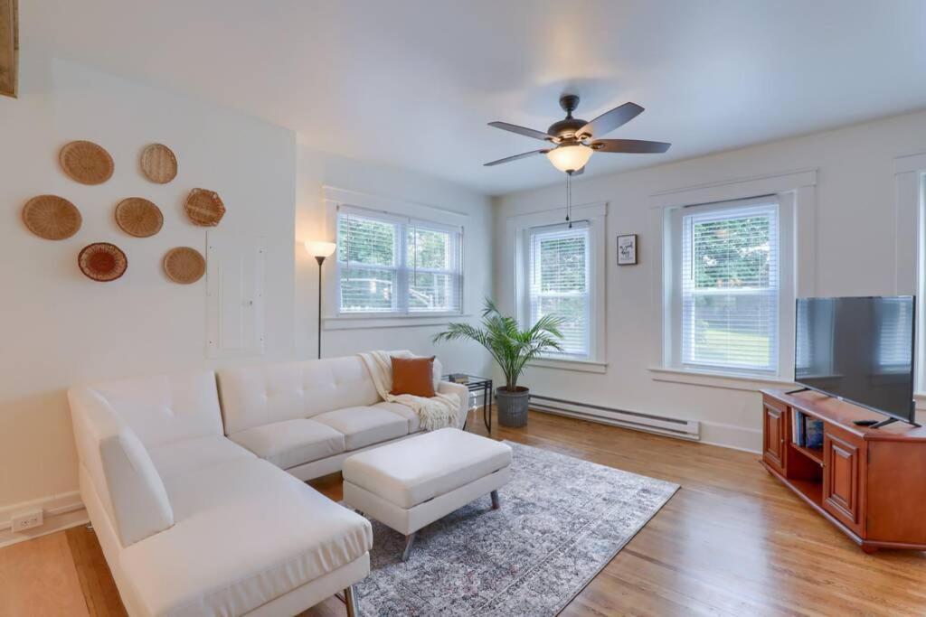 3 Bed - Balcony W View - 10 Min To Lanc Brewin Company Apartment *