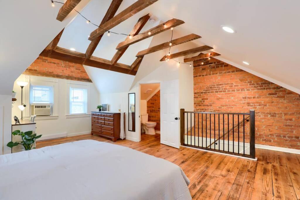 3 Bed - Balcony W View - 10 Min To Lanc Brewin Company