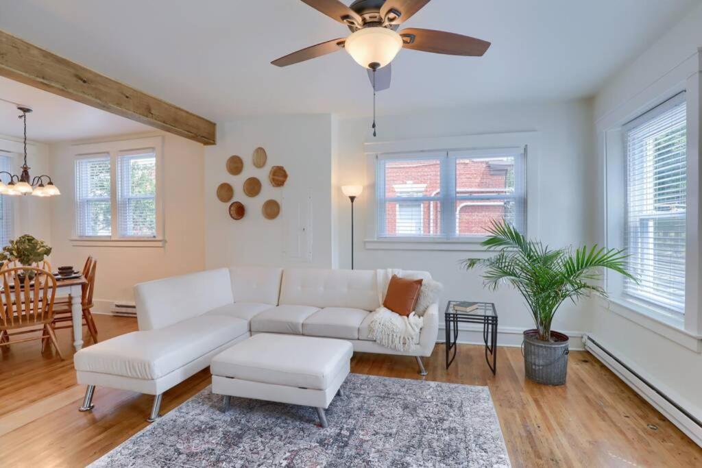 3 Bed - Balcony W View - 10 Min To Lanc Brewin Company * Lancaster