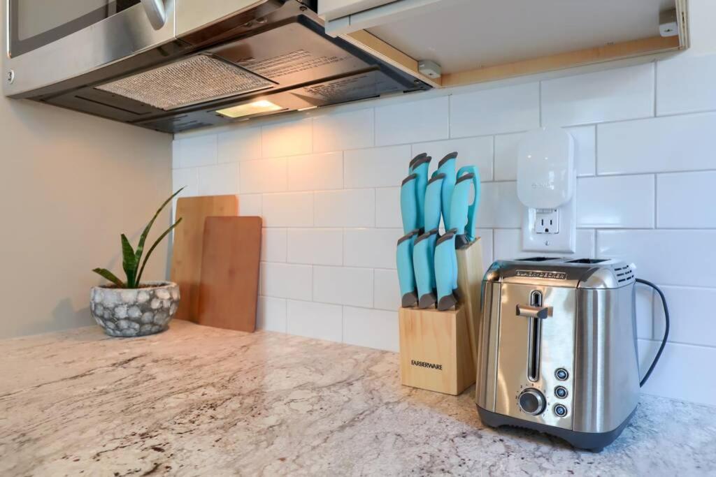 3 Bed - Balcony W View - 10 Min To Lanc Brewin Company Lancaster