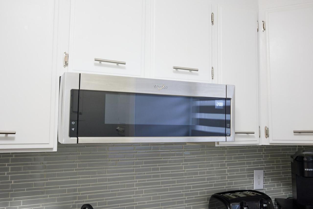 A Modern Close To Downtown Apartment Lancaster