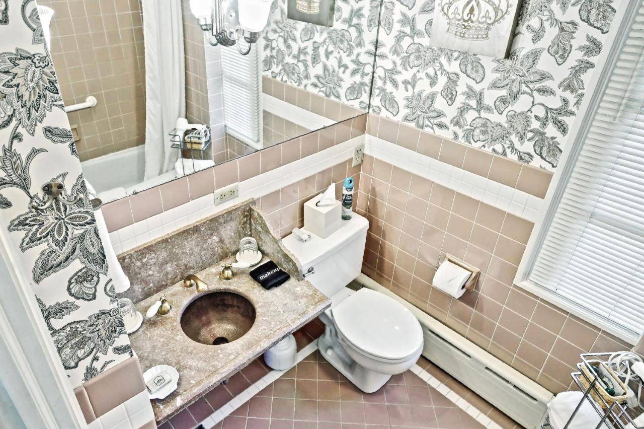 Contessa Quarters At Kings Cottage Guest house *