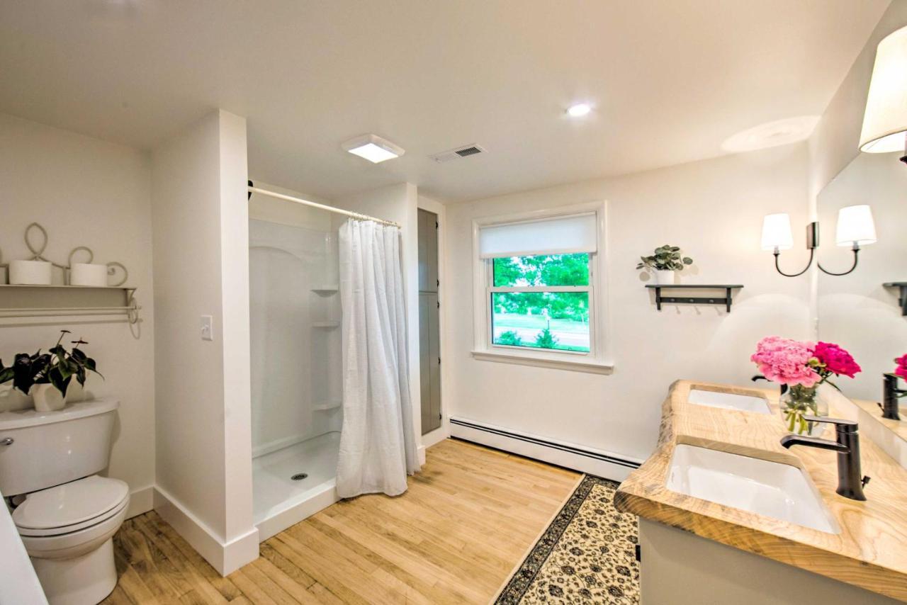Sunny Gem, 4 Mi To Dutch Wonderland Holiday home *