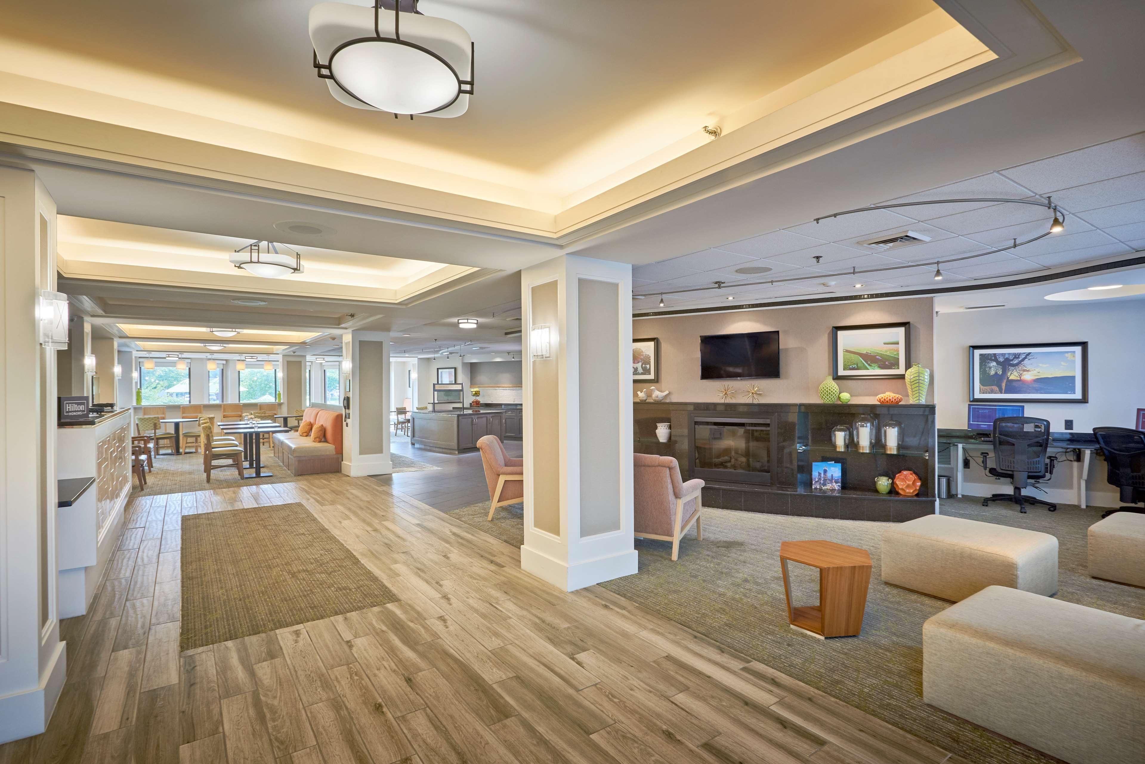 Hotel Hampton Lancaster 3*