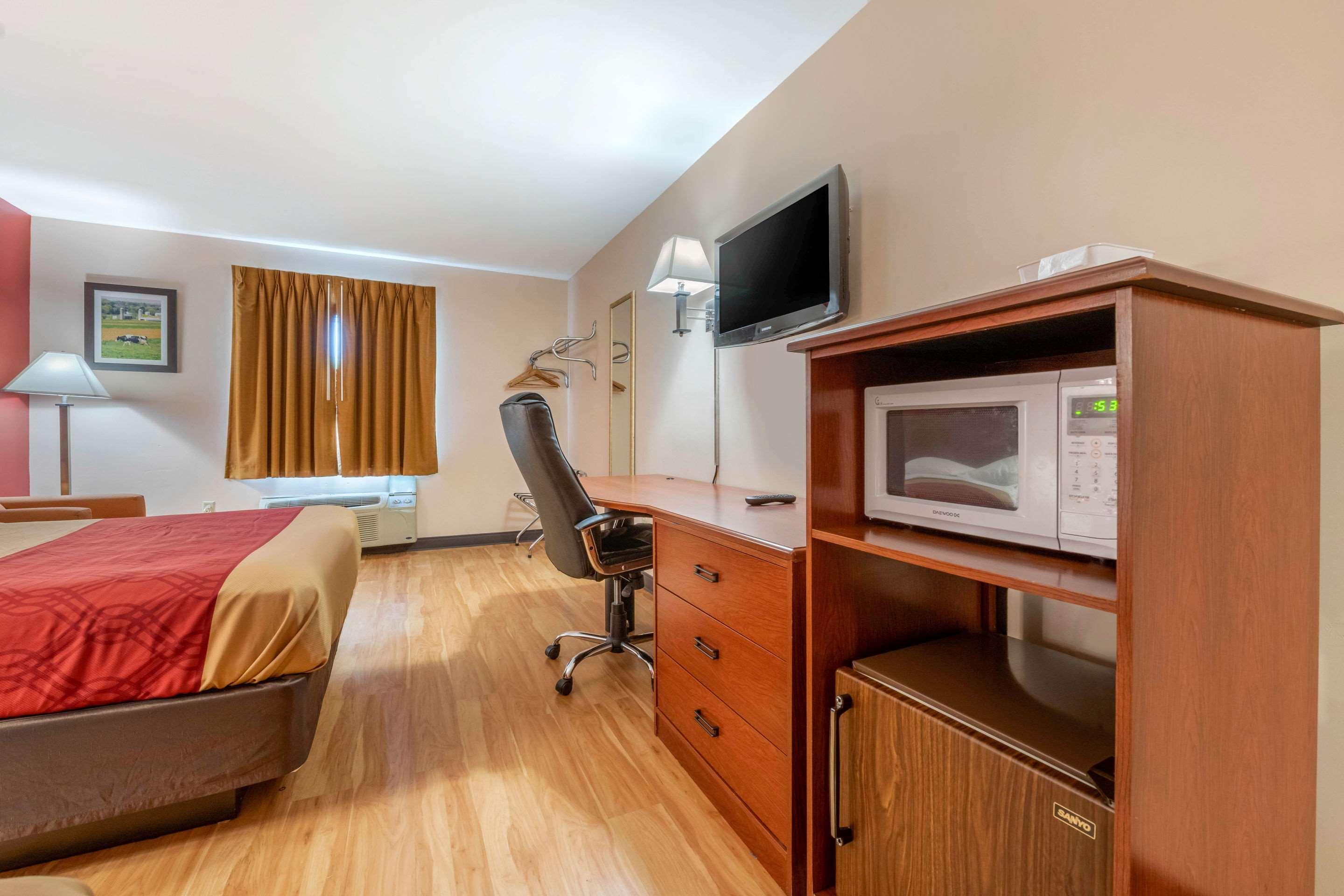 Baymont By Wyndham Pa Dutch Country Lodge *