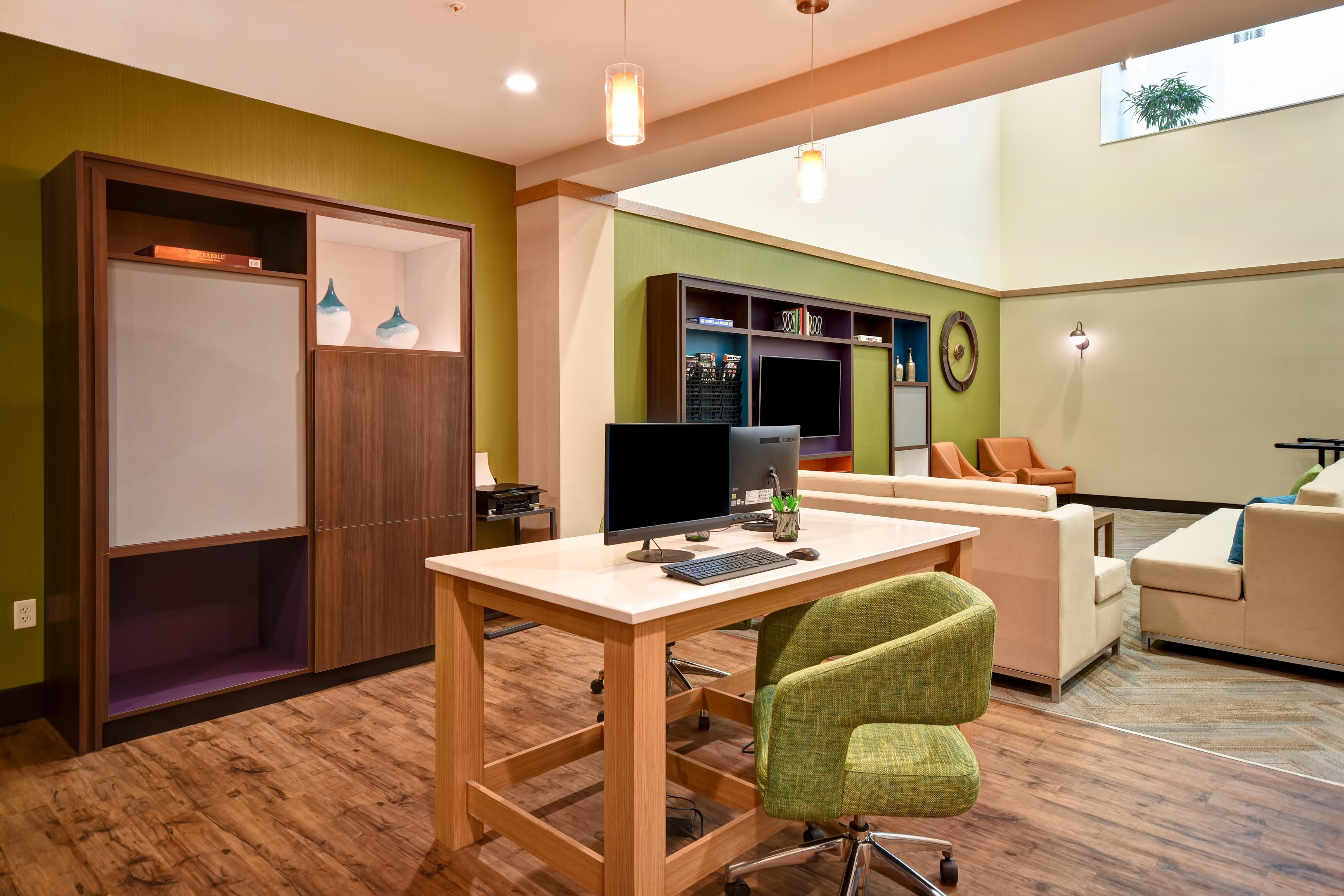 Hotel By Ihg 3*