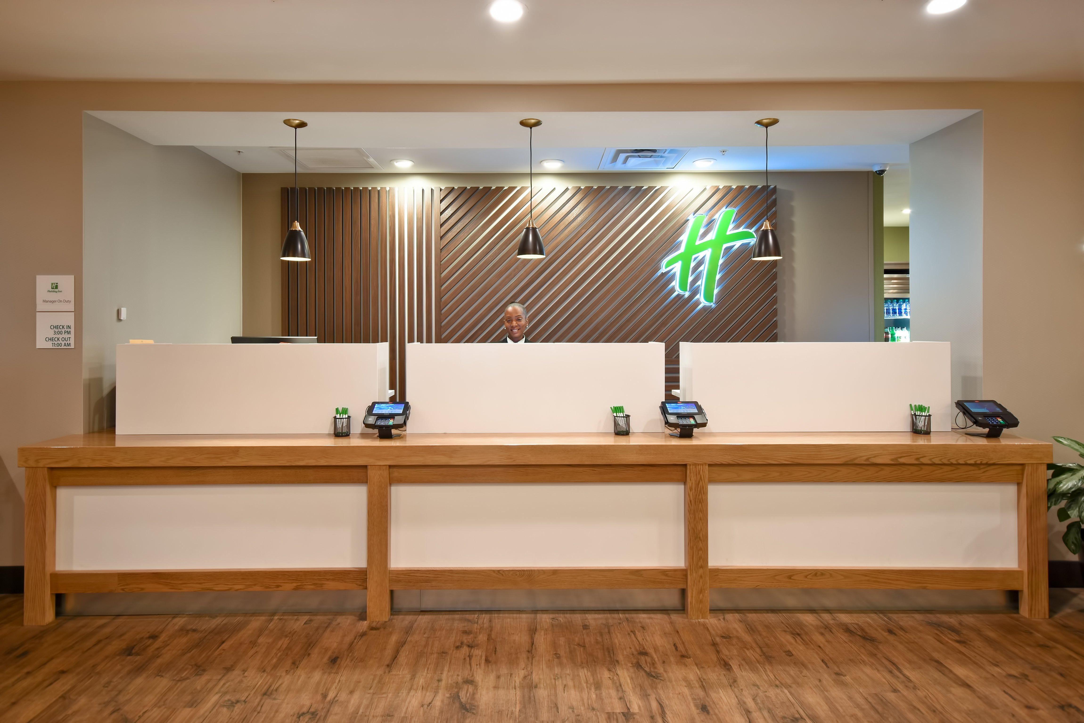 Hotel By Ihg