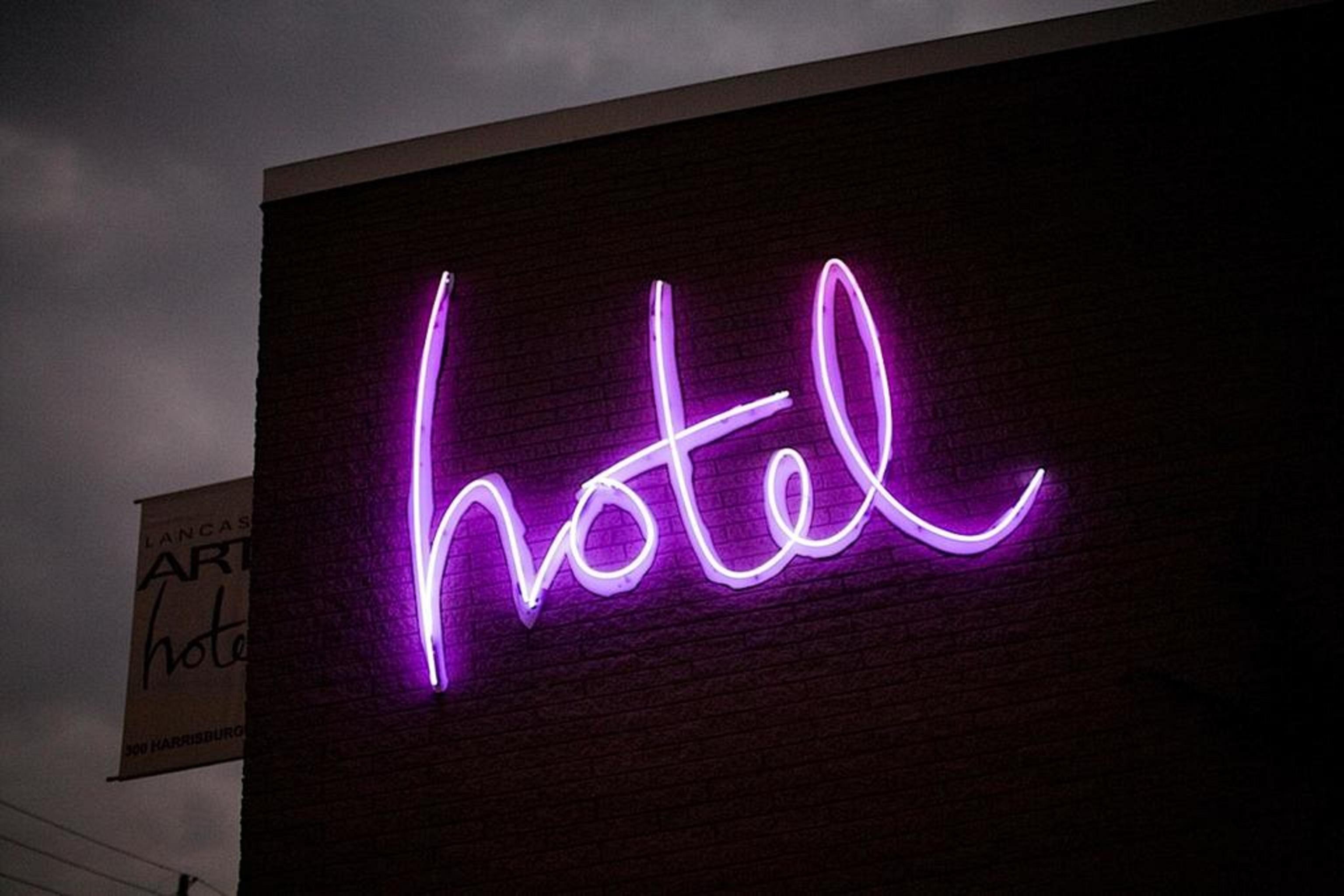 Arts Hotel 3*