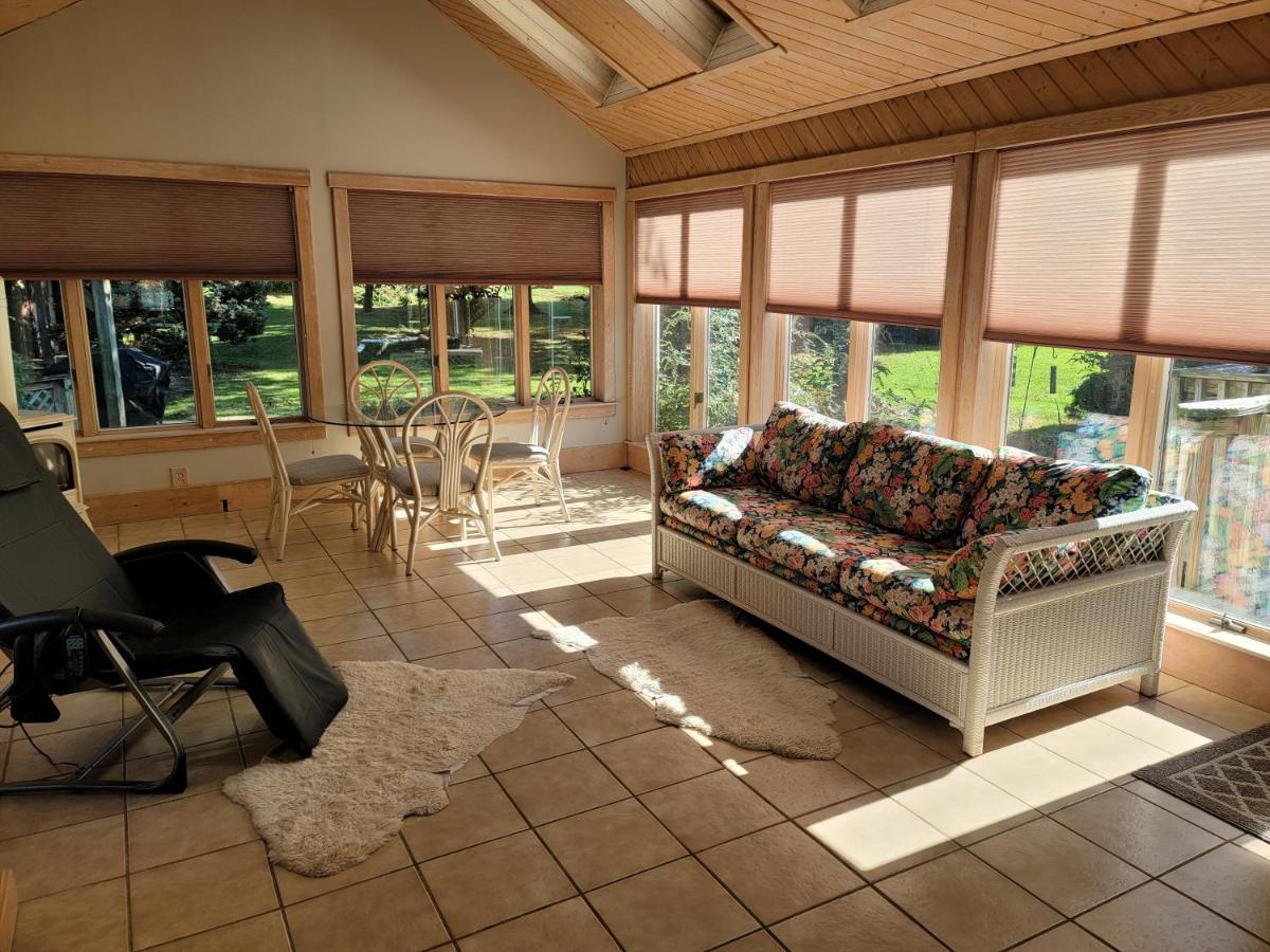 Pop's Place A Cheerful 3 Bedroom In The Heart Of Amish Country