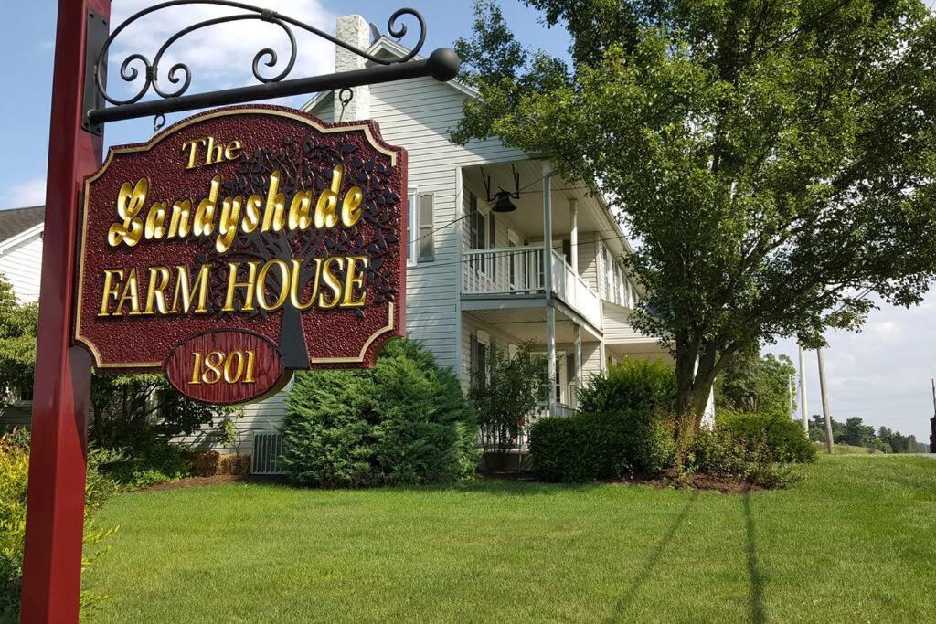 At Landyshade