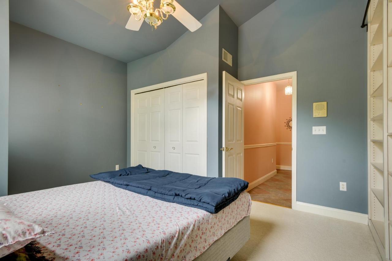 Vacation Near Dutch Wonderland! Holiday home