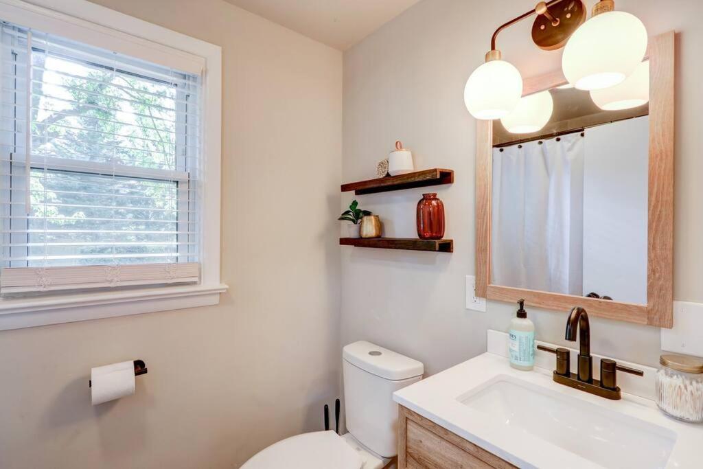 Holiday home New Cozy Near Outlets & Amish Country Lancaster