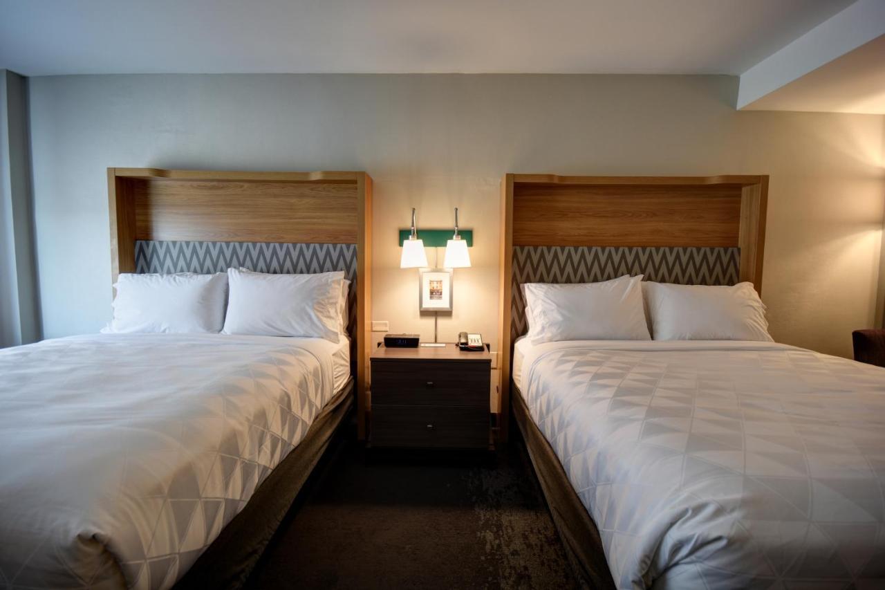 Hotel By Ihg