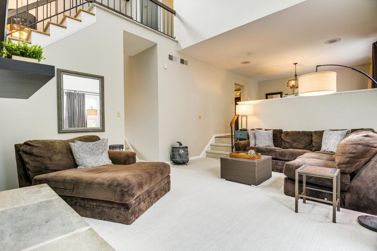 Inviting Vacation 3 Mi To Downtown Lancaster