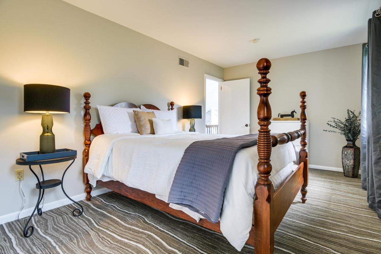 Inviting Vacation 3 Mi To Downtown * Lancaster