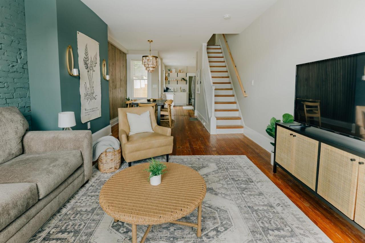 Quaint Boho In Holiday home *