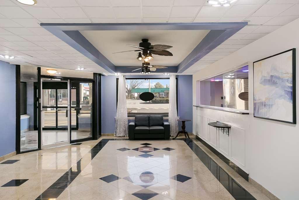 Hotel Rodeway Lancaster