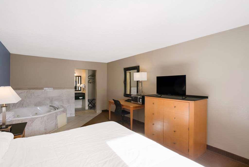 Rodeway Hotel Lancaster