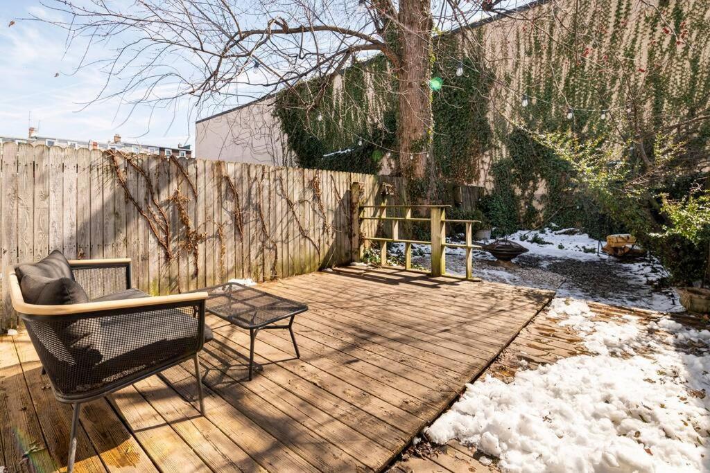3 Minutes To Downtown W/patio, Art, Fire Pit, Bbq * Lancaster