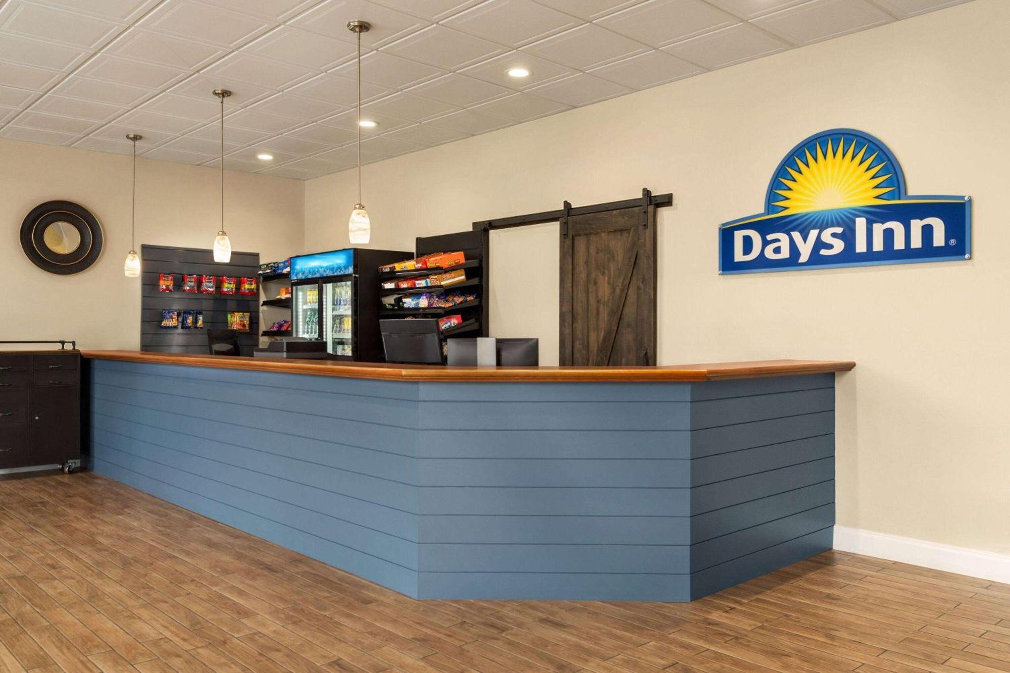 Hotel Days & By Wyndham Amish Country 3*