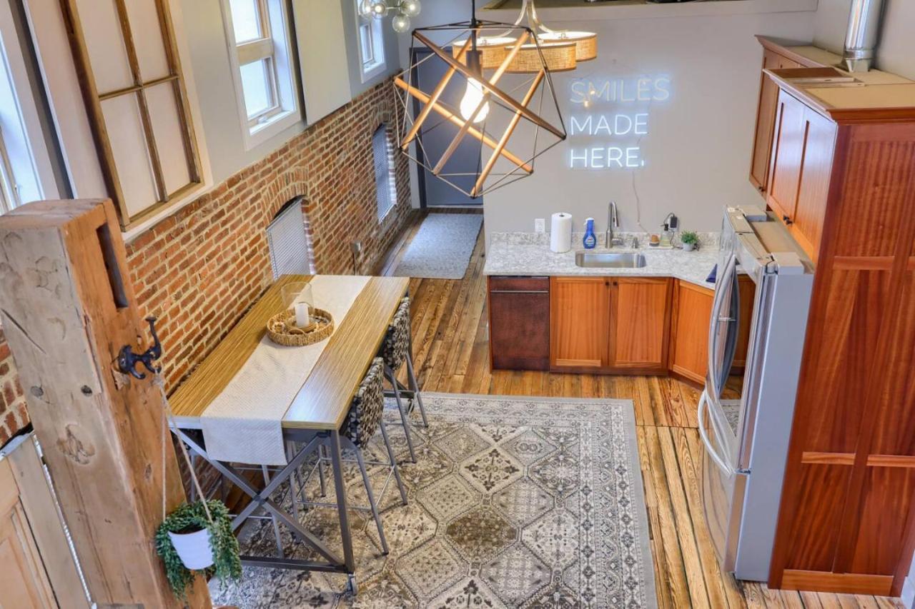 Sweet Apartment *
