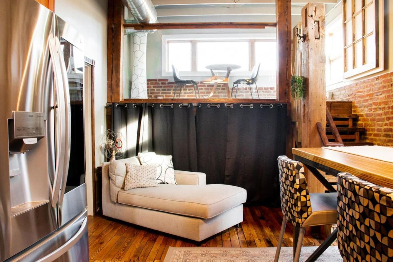 Sweet Apt. A Lancaster