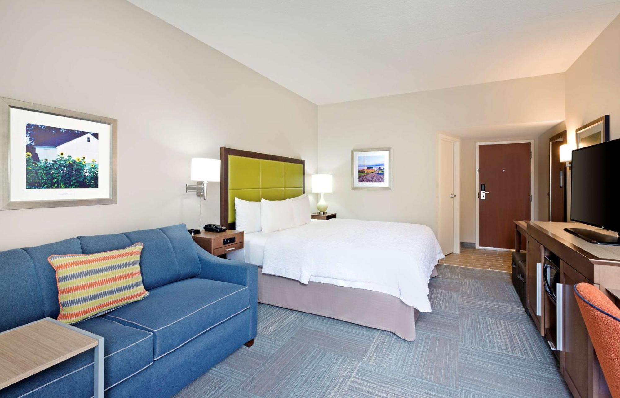 Hampton Hotel 3*