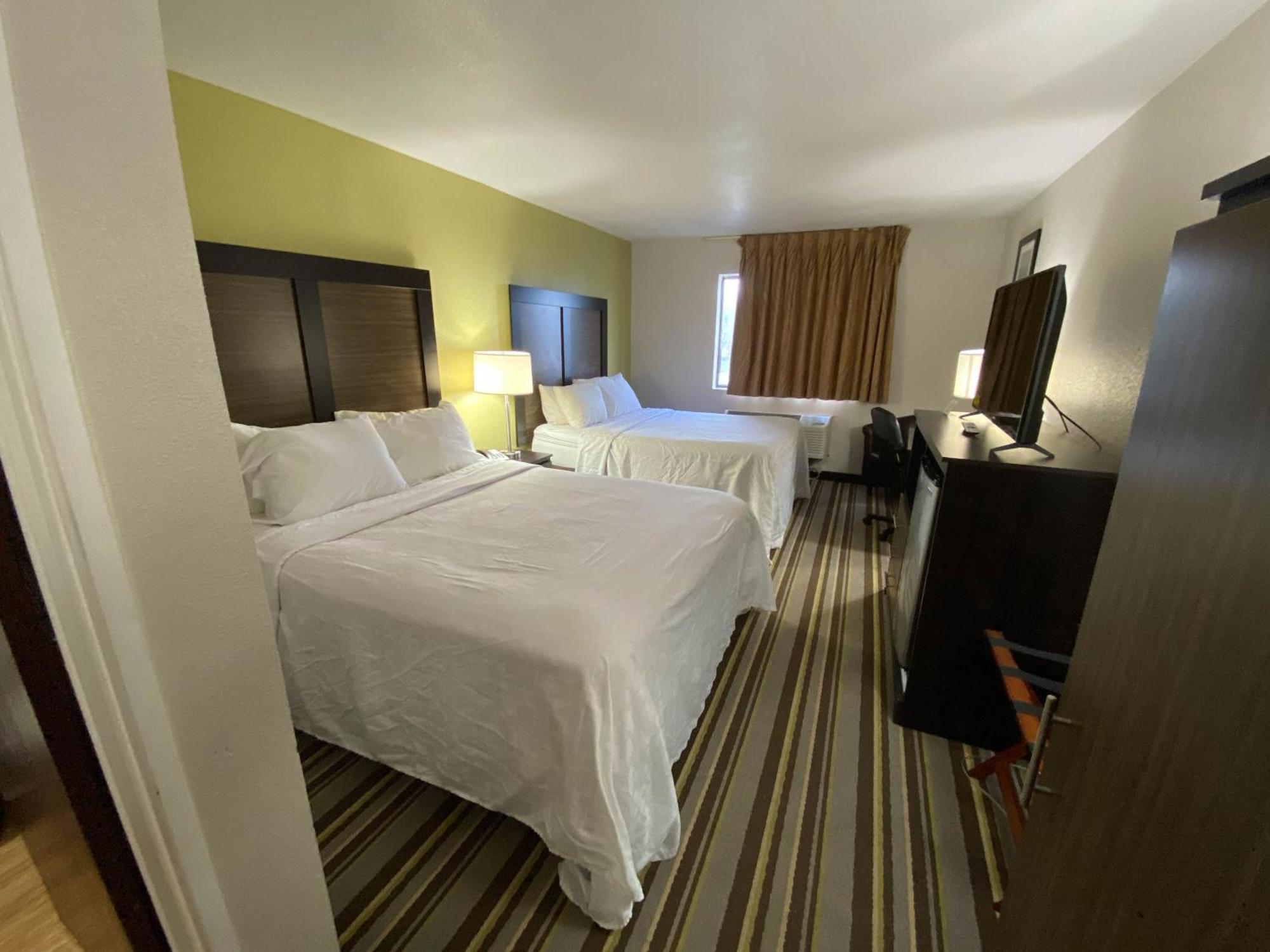 Hotel 6 2*