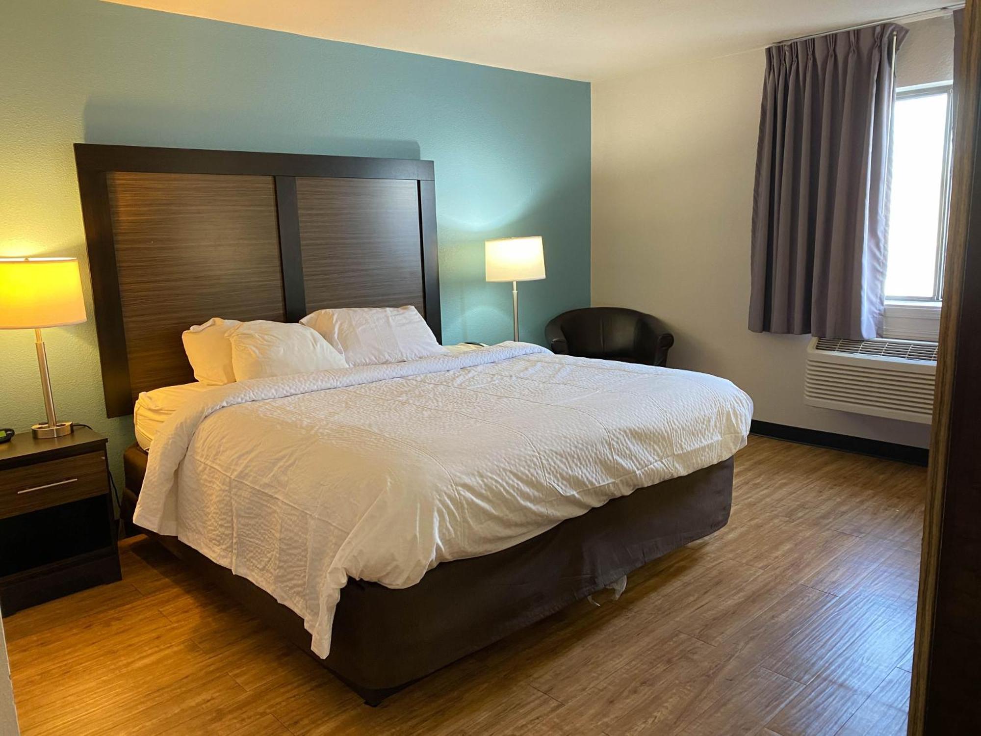 Hotel 6 Lancaster Fertility