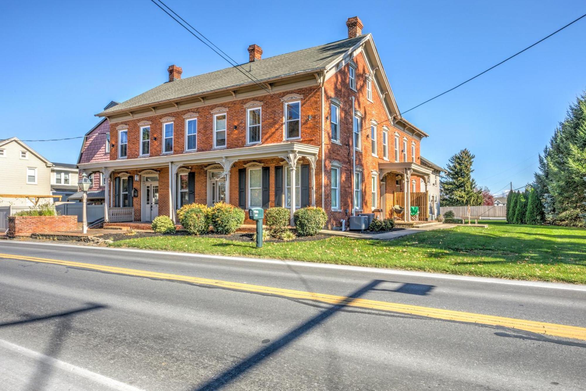 Apartment Legacy Manor 13 Bedrooms Sleeps 26 Lancaster