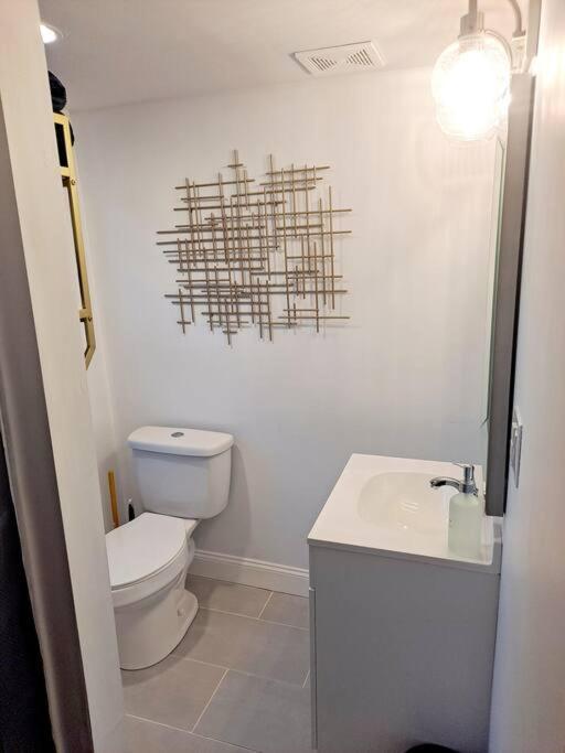 Luxe On Walnut/king Bed/off St.parkin/30 Days Holiday home Lancaster