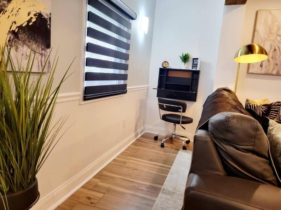 Holiday home Luxe On Walnut/king Bed/off St.parkin/30 Days Lancaster