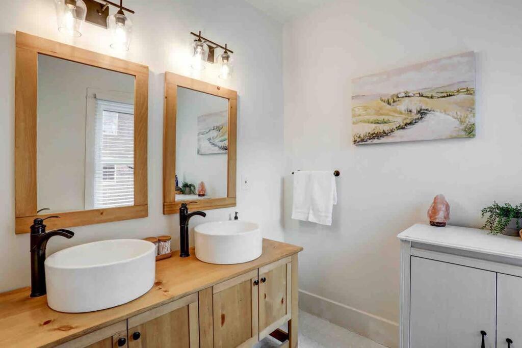 Beautiful Boho On Vine In The Heart Of * Lancaster