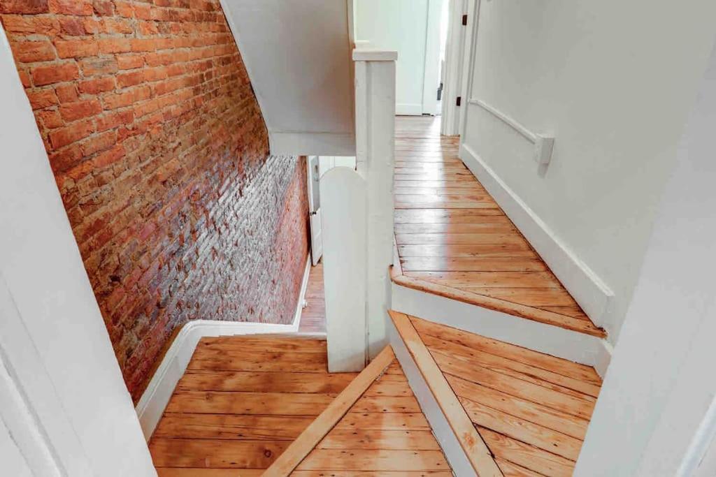 Beautiful Boho On Vine In The Heart Of * Lancaster