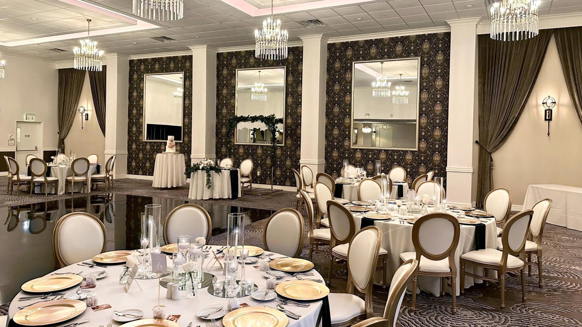 By Ihg Lancaster