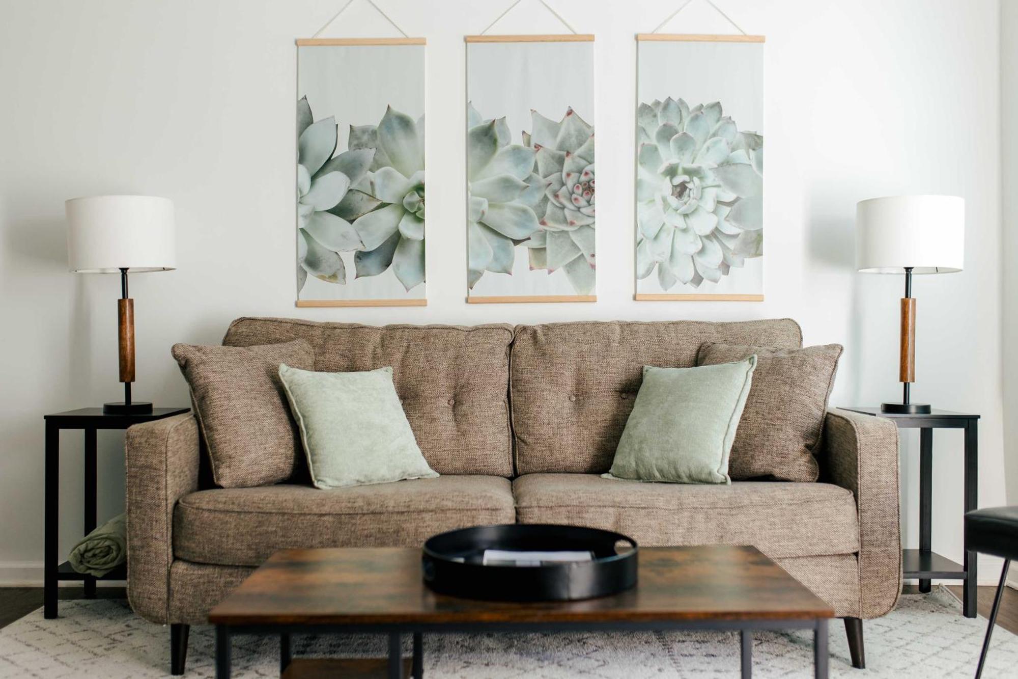 Chic Vacation Rental, Walkable Location! *