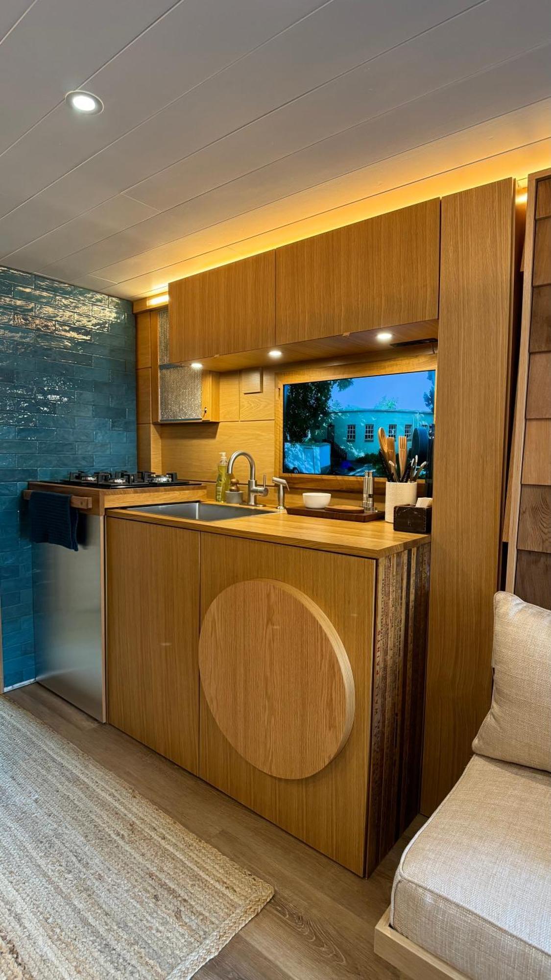 Hideaway, Off Grid Luxe