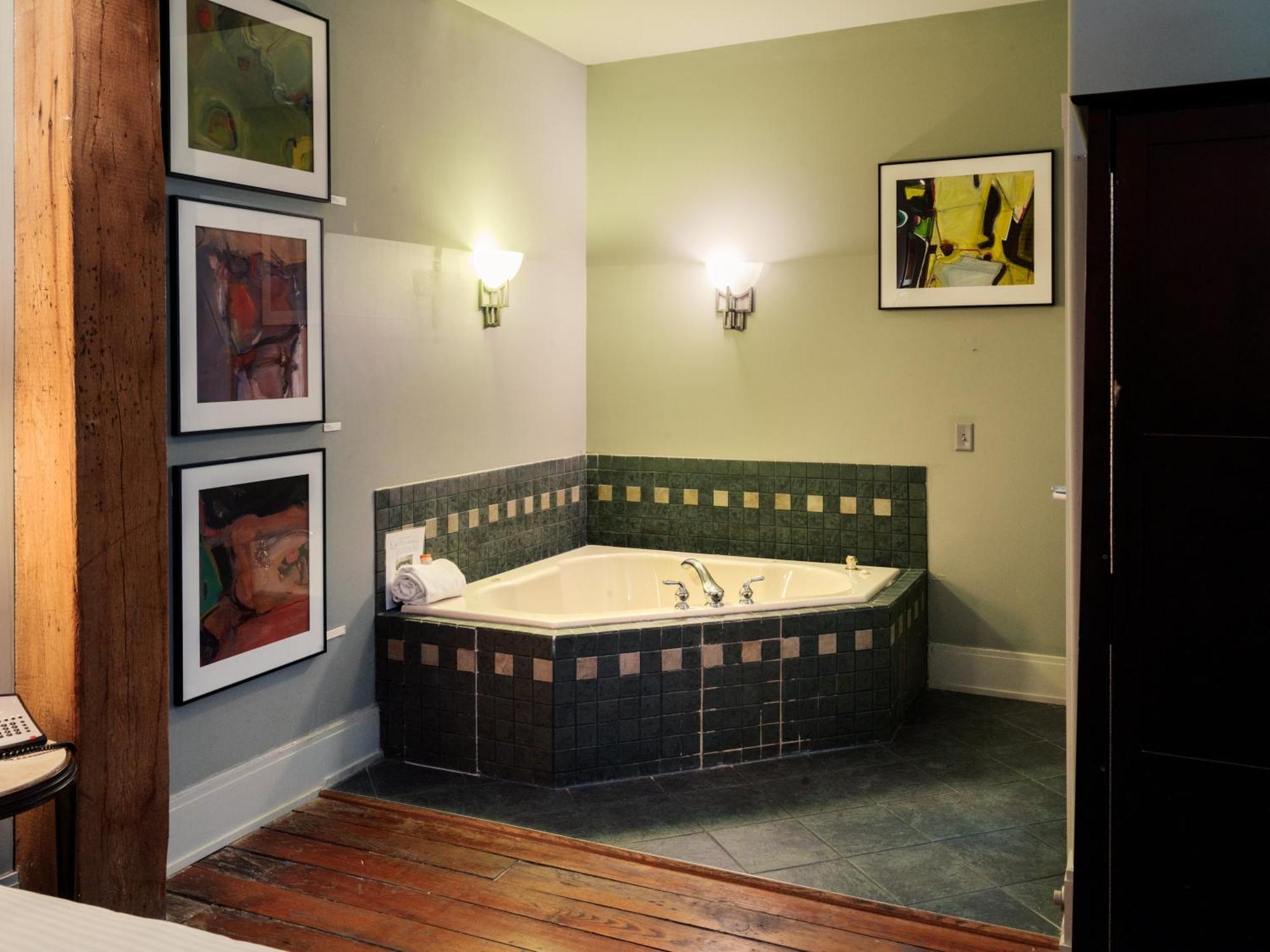 Arts Hotel Lancaster
