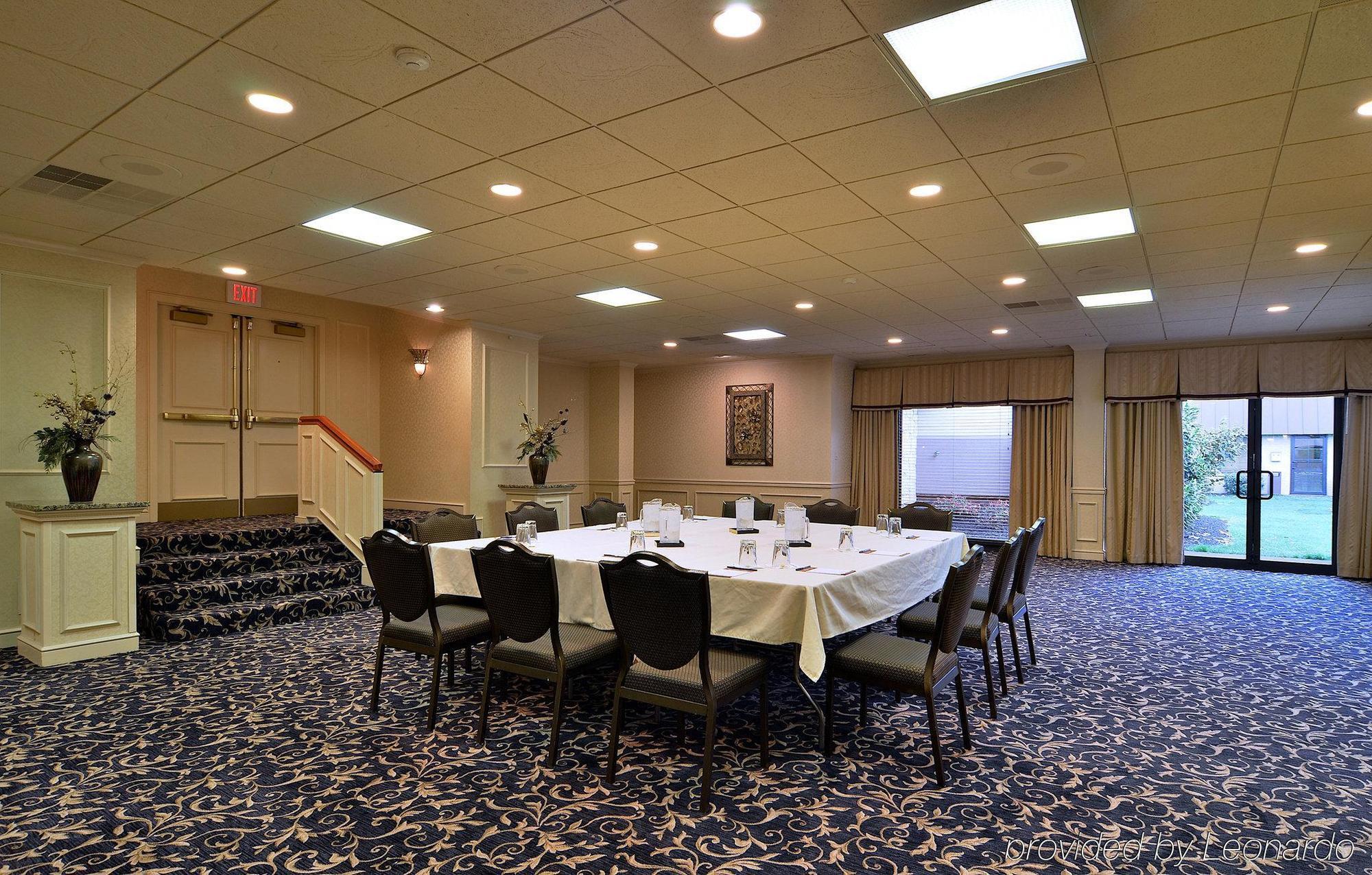Eden And Suites, Bw Premier Collection 4*