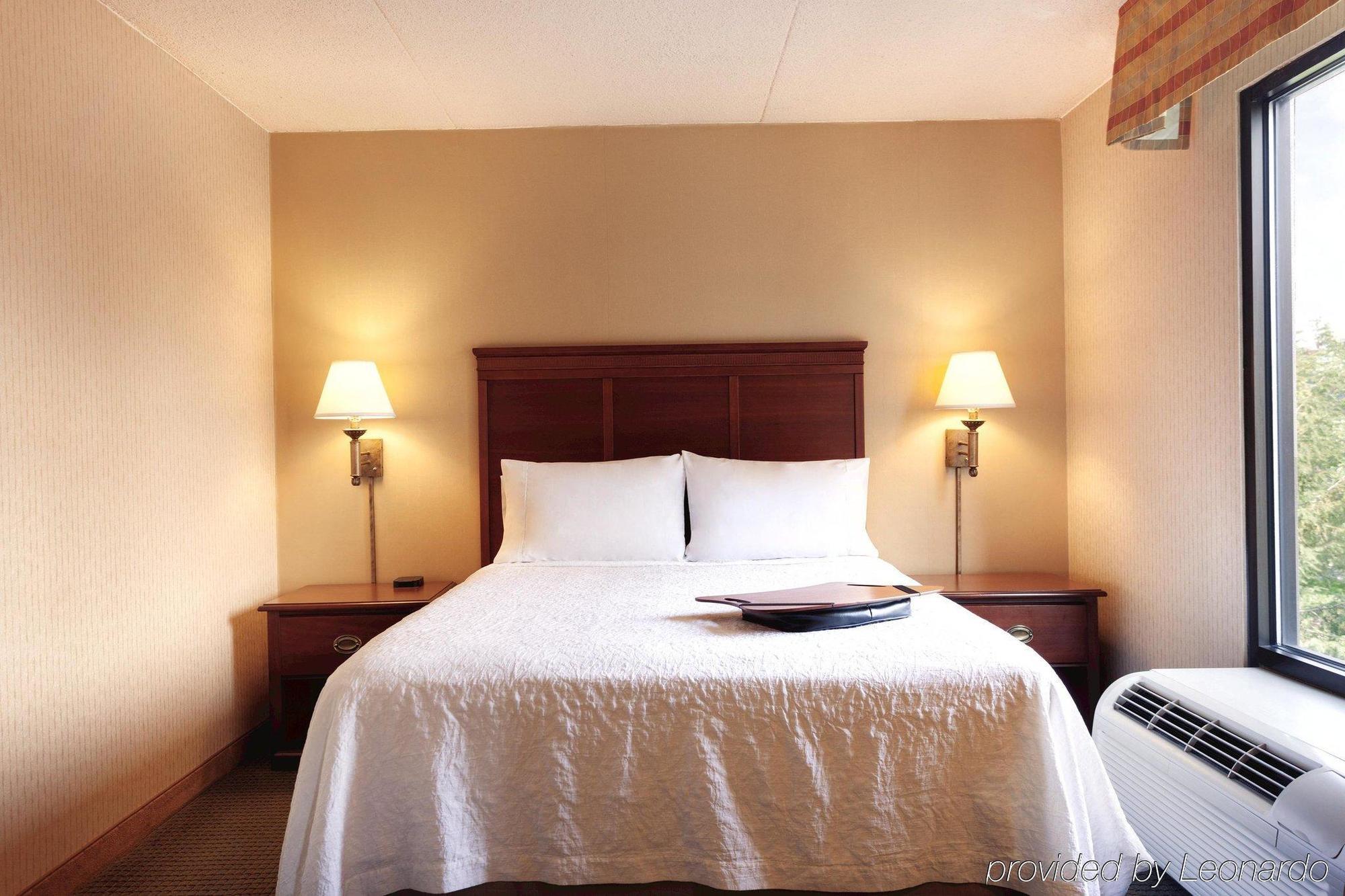 Hampton Hotel 3*