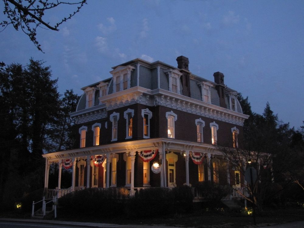 Lovelace Manor 5* Lancaster